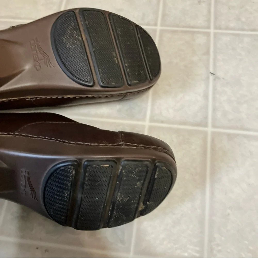 Dansko Stacie Clogs Brown Stitch Sides Block Heel leather 9837457800 size 41 - Picture 8 of 9